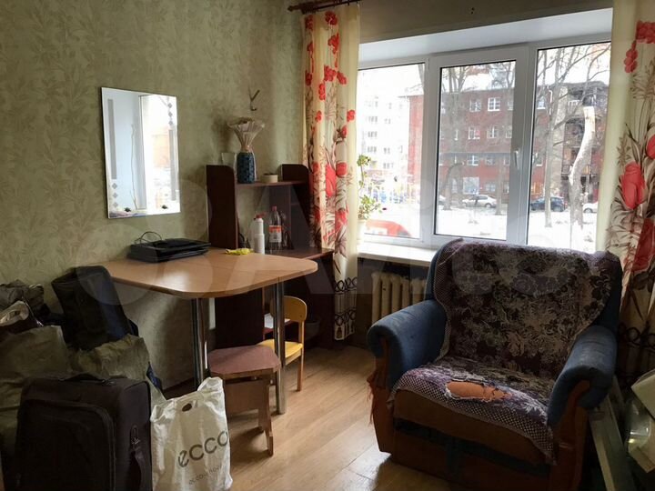 Комната 12 м² в 7-к., 2/4 эт.