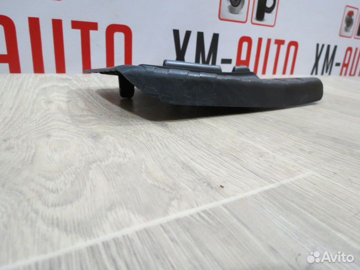 Накладка под ногу Skoda Octavia A7