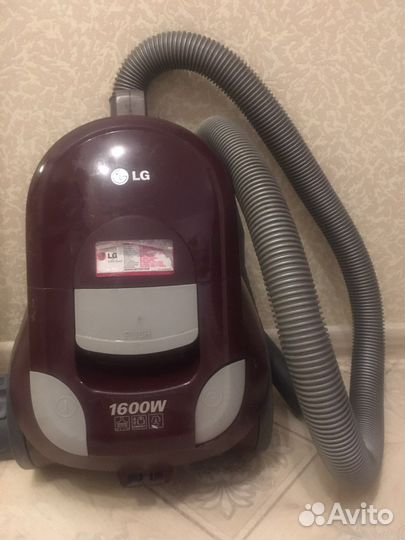 Пылесос Electrolux LG