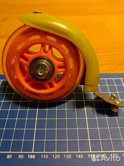 Колесо для самоката и тормоз