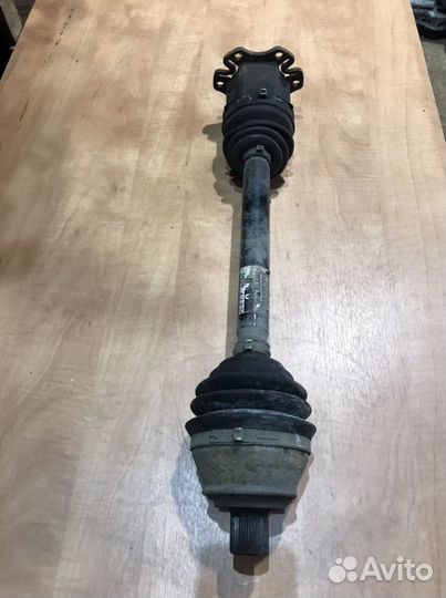 Привод передний 4E0407271N