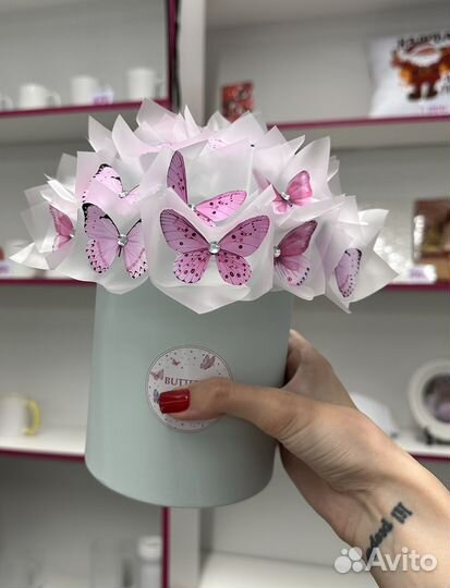 Букет из 35 бабочек В коробке standart
