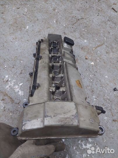 Бмв клапанная крышка м50