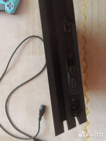 Sony PlayStation 4 PRO 1tb