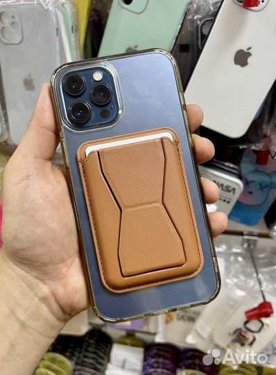 Большой выбор MagSafe кошельков для iPhone