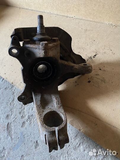 Кулак передний левый Боксер Джампер Дукато