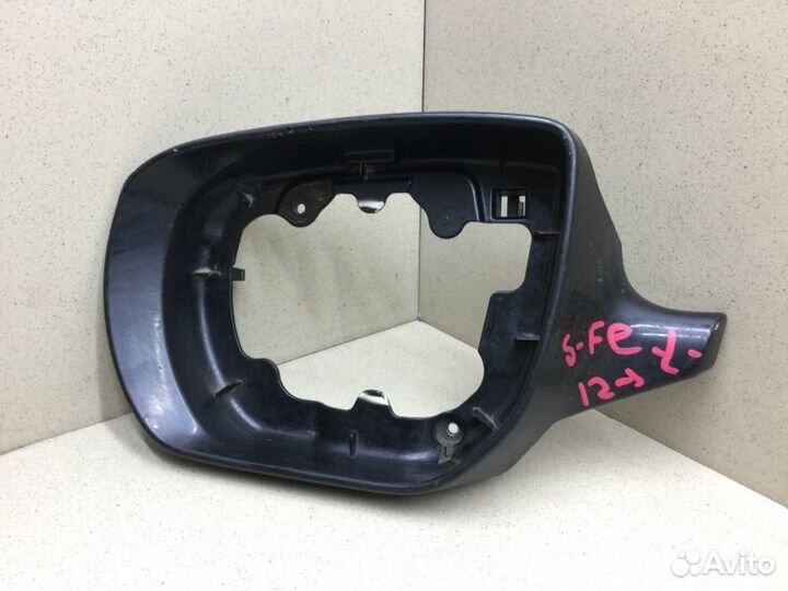 Рамка зеркала левая Hyundai Santa Fe DM 2012-2018