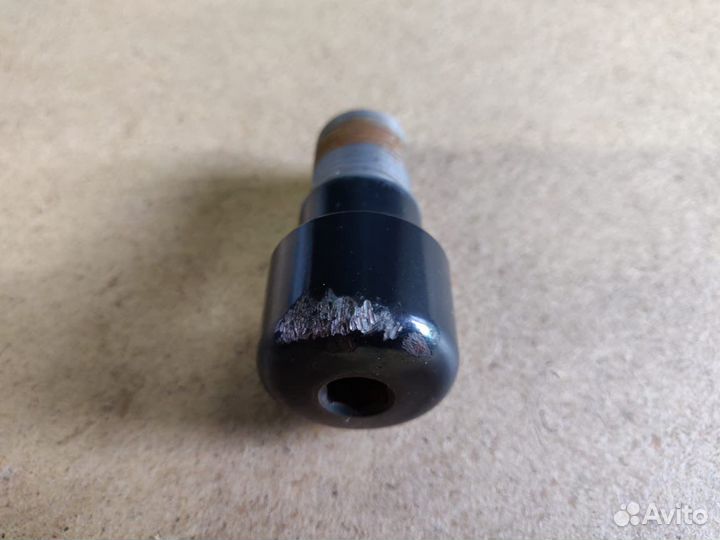 Yamaha R6, грузик