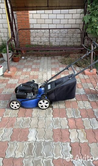 Газонокосилка бензиновая etalon