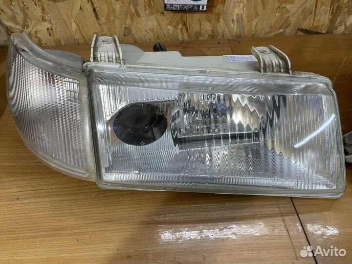 Продам фары ваз 2110