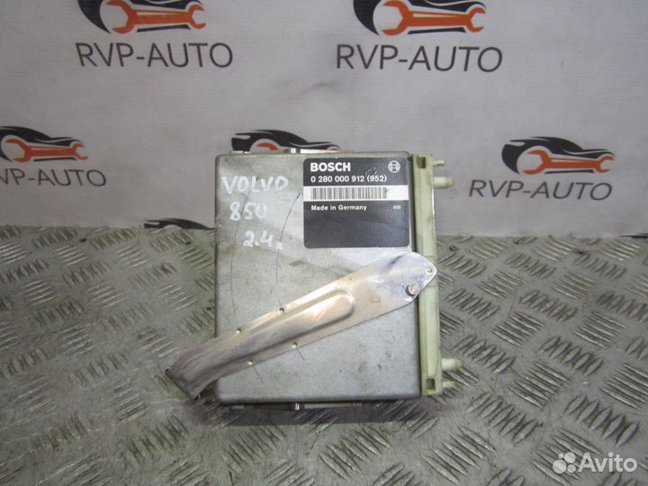 Блок управления двигателем Volvo 850 2.4 1991-1997