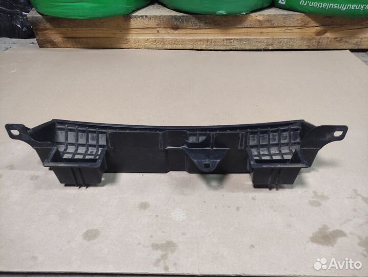 Опорный кронштейн бампера