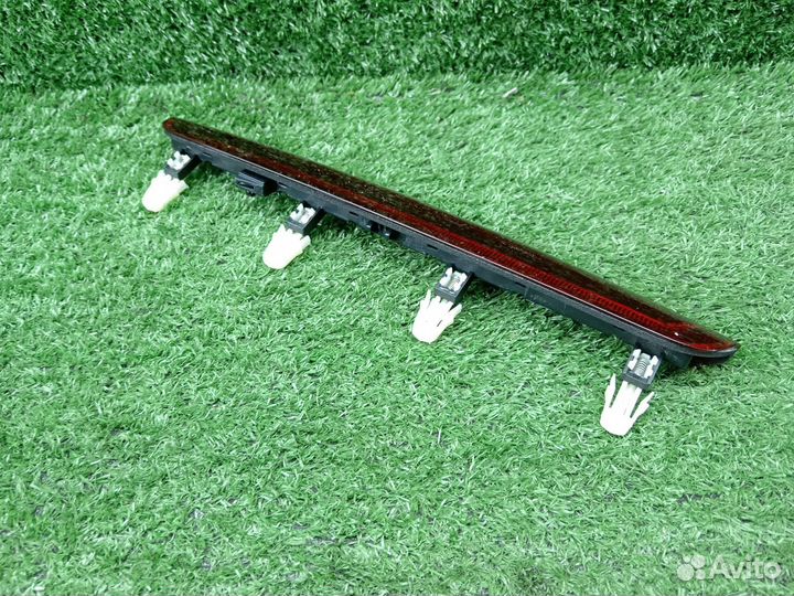 Дополнительный стоп сигнал Audi A3 8P VAG