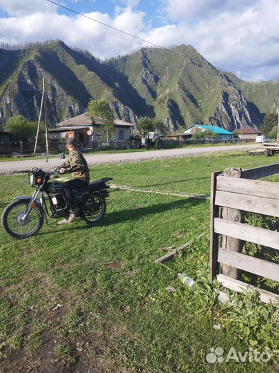 Продам,мотоцикл Рейсер Турист