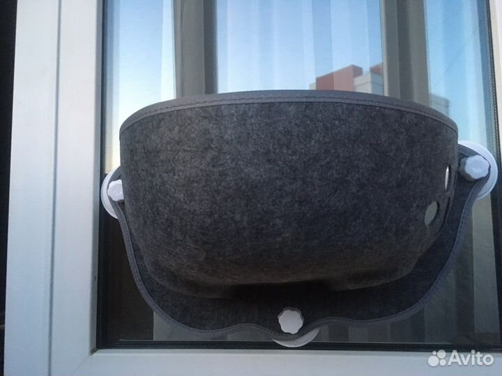 Гамак для кошек на окно