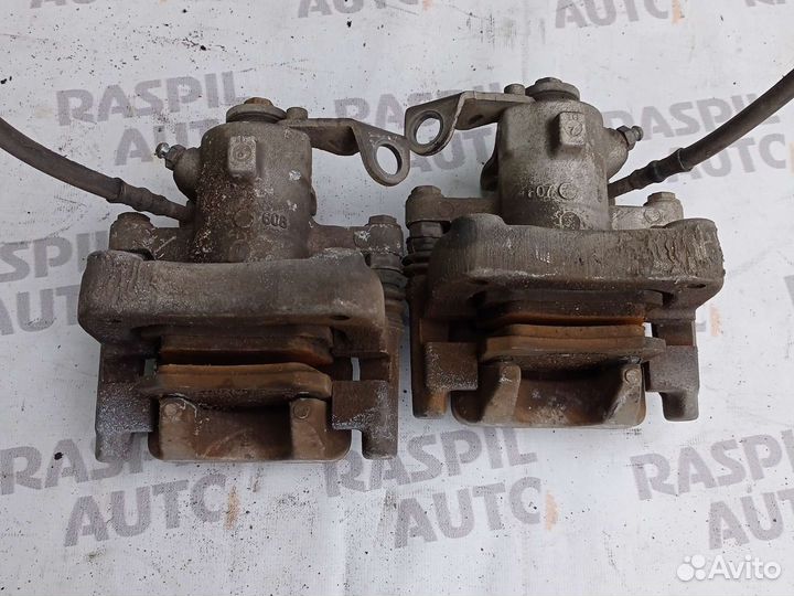 Задний суппорт Volkswagen Polo хэтчбек