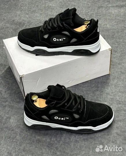 Кроссовки черные Ocai