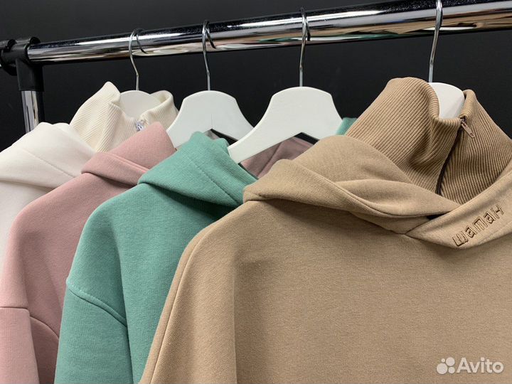 Швея на трикотаж