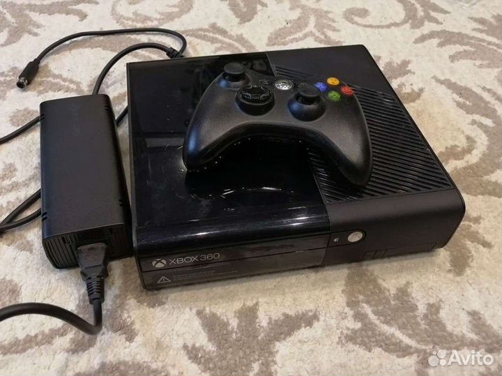 Xbox 360 E