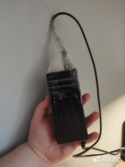 Зарядное устройство для ноутбука