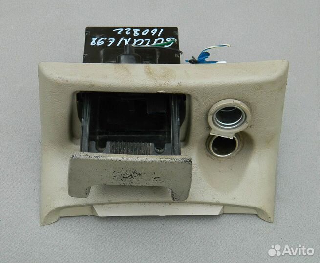 Пепельница передняя Mitsubishi Galant 8