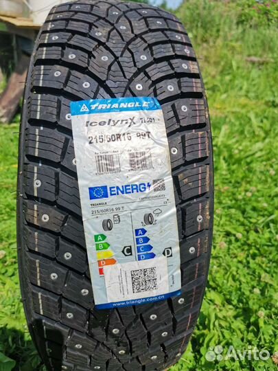 Triangle IcelynX TI501 215/60 R16