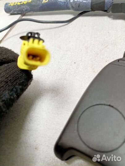 Пиропатрон передний 13367542