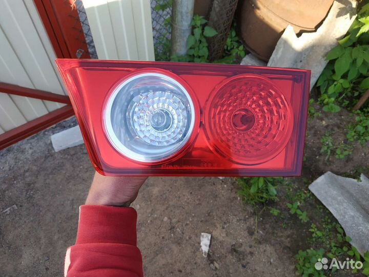 Фонари в крышку багажника Accord 7 Рест