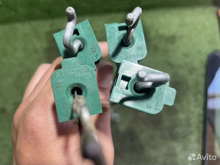 Трос замка передней двери opel astra h