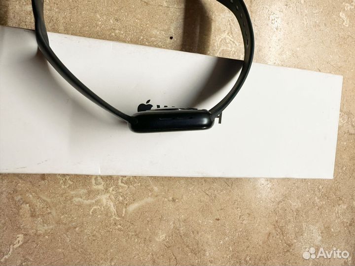 Часы apple watch se 44 mm