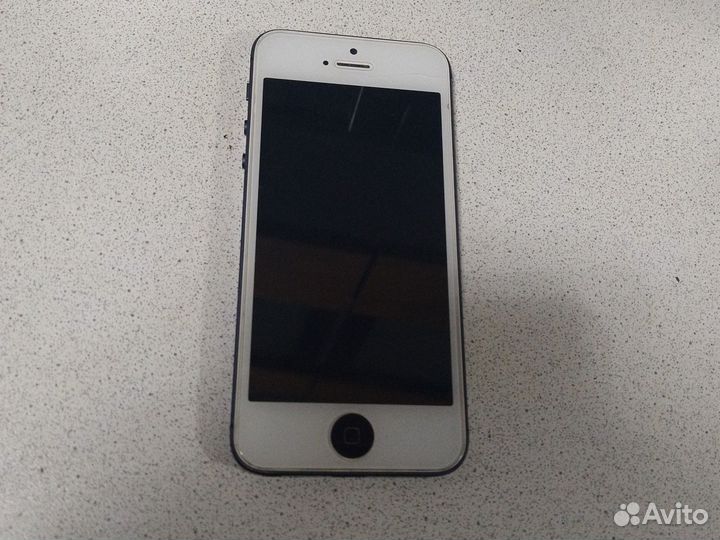 iPhone 5, 16 ГБ