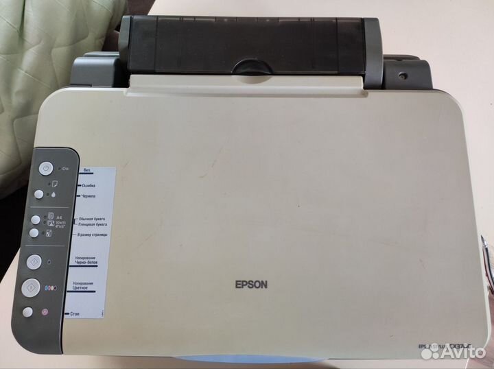 Цветной принтер epson с снпч