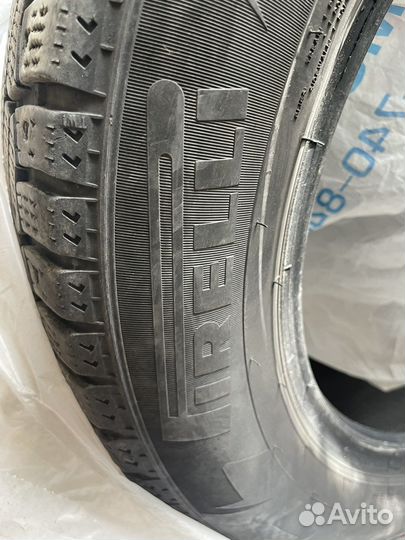 Pirelli Ice Zero 195/60 R15