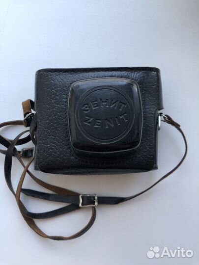 Плёночный фотоаппарат Zenit e