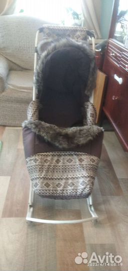 Детские санки с колесами