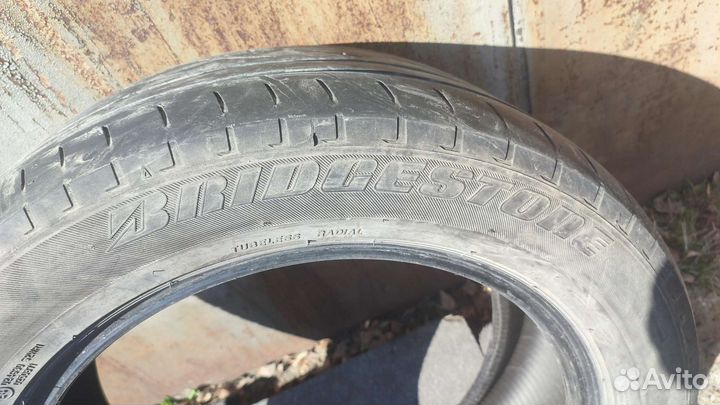 Bridgestone Potenza RE002 Adrenalin 22/55 R17