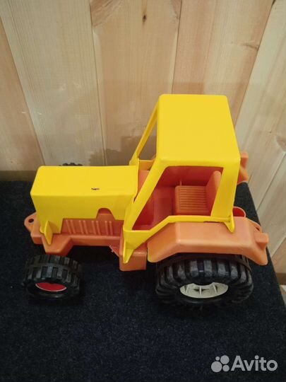 Игрушка Трактор СССР