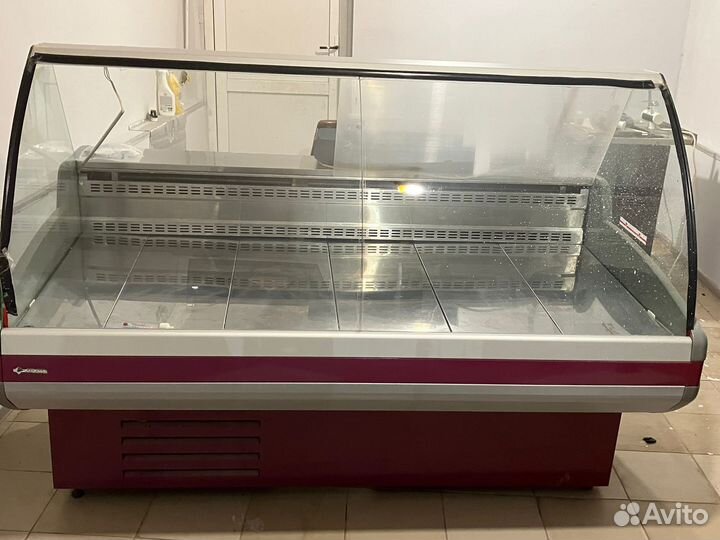 Холодильная витрина