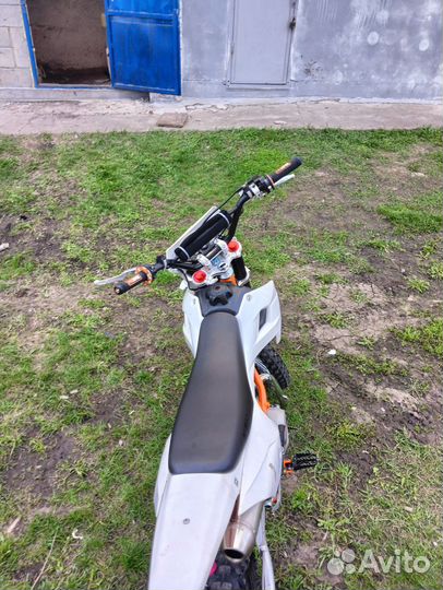 Мотоцикл kayo basic TT125EM