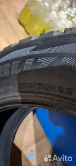 Bridgestone Blizzak DM-V2 275/50 R22