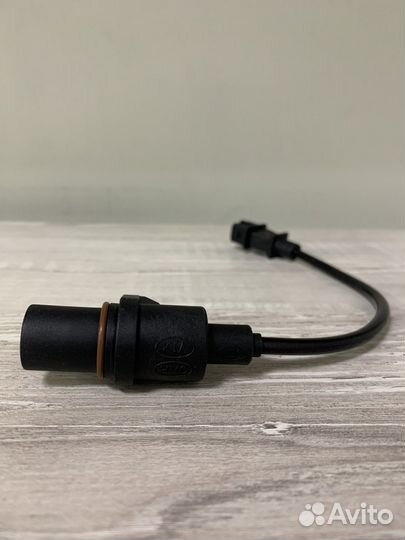 Датчик положения коленвала Hyndai/KIA 39180-22600