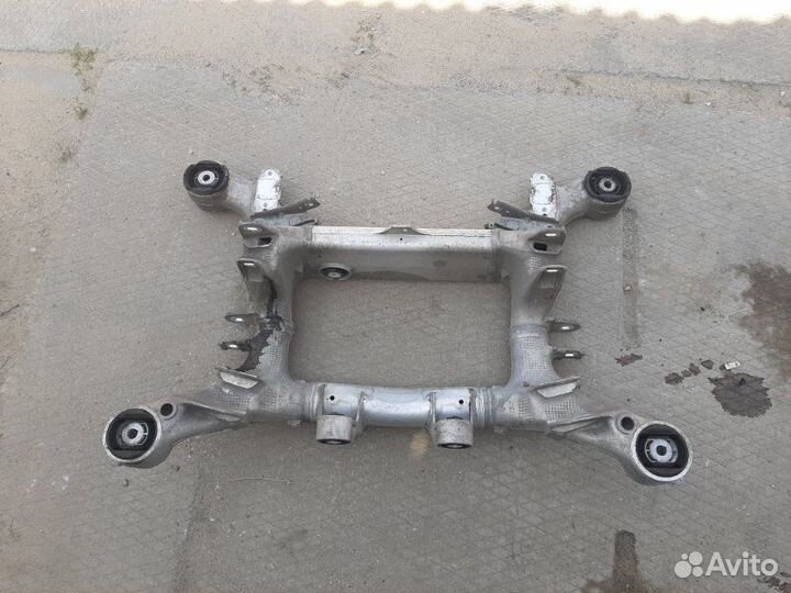 Подрамник задний Bmw 520D F10 рестайлинг (Ф10) LCI