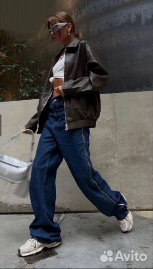 Женские джинсы