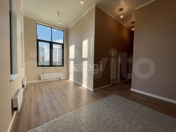 3-к. квартира, 85 м², 1/16 эт.