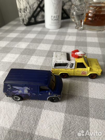 Коллекционные машинки HOT wheels