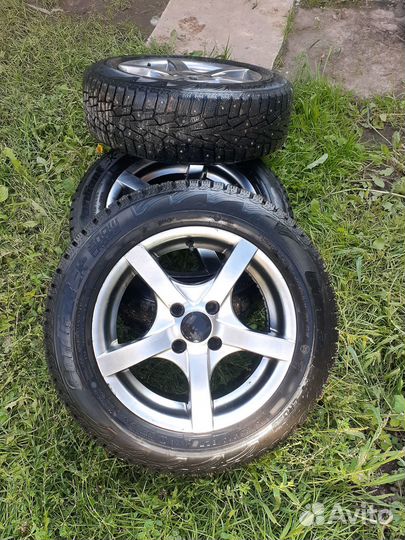 Зимняя резина на литых дисках r14