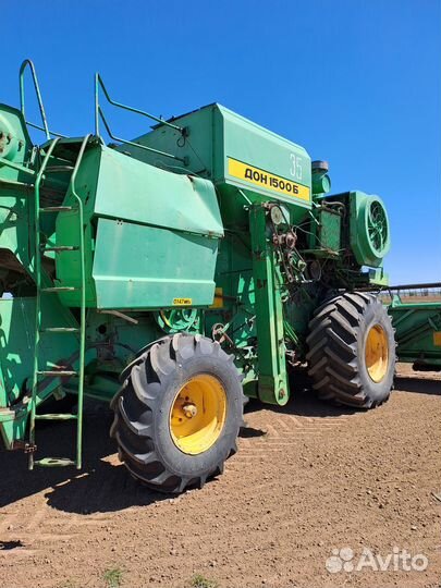 Комбайн Ростсельмаш Дон 1500Б, 2002