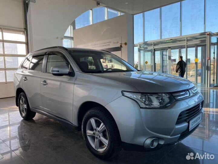Mitsubishi Outlander 2.0 CVT, 2013, 95 600 км