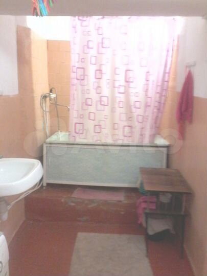 Комната 12 м² в 1-к., 2/5 эт.