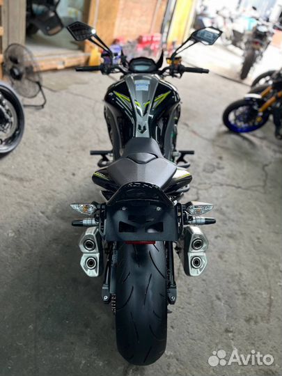 Kawasaki Z 1000 R edition